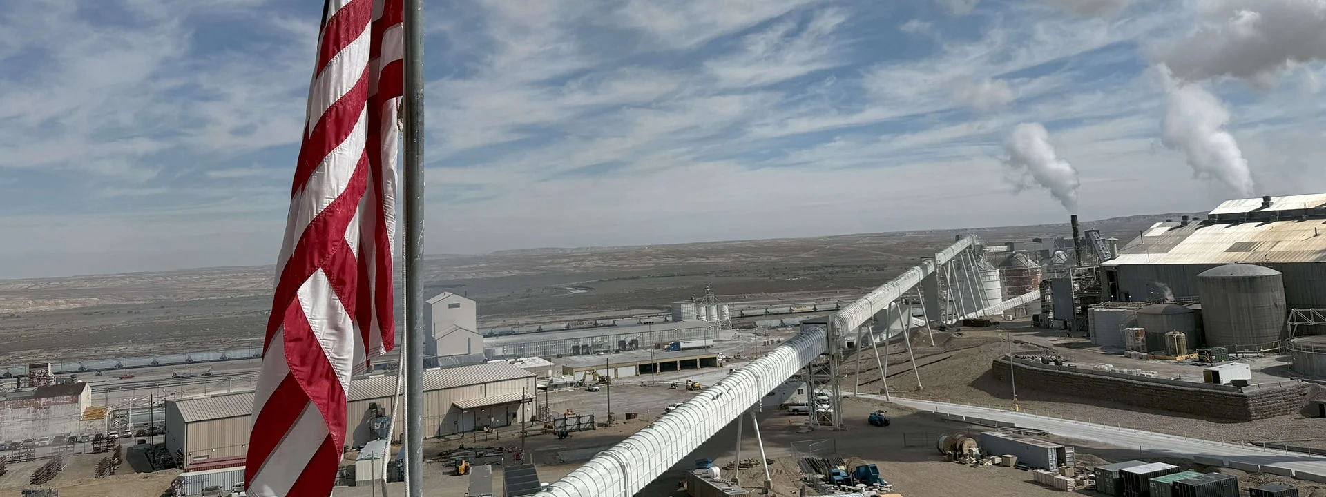 WE Soda Wyoming landscape with US flag